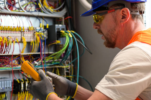 Best Emergency Electrical Repair  in Riverview, MI